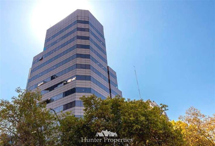 Oficina Habilitada El Bosque- Apoquindo en Las Condes
