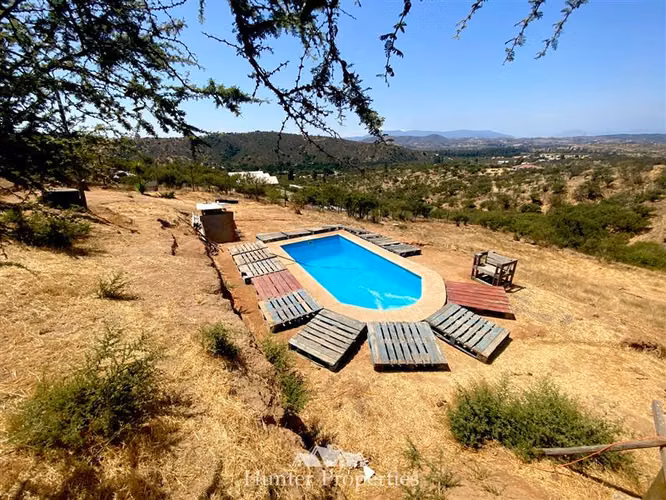 Parcela con casa en venta en Villa Alemana