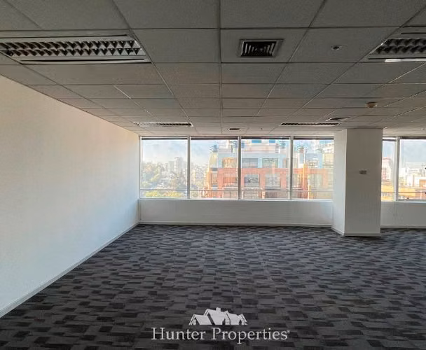 Oficina habilitada 1.216M2 Sanhattan en Las Condes - Imagen 15