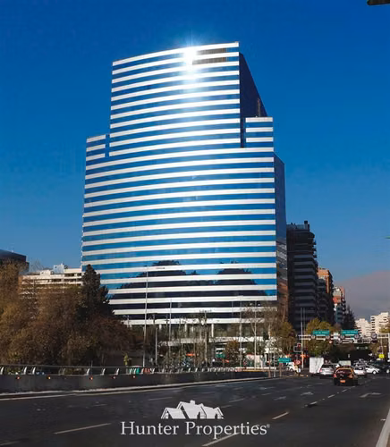 Oficina habilitada 328M2 Sanhattan en Las Condes