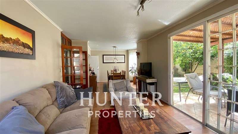 Casa Condominio venta de 4 dorm. en Peñalolén Parque Quilin