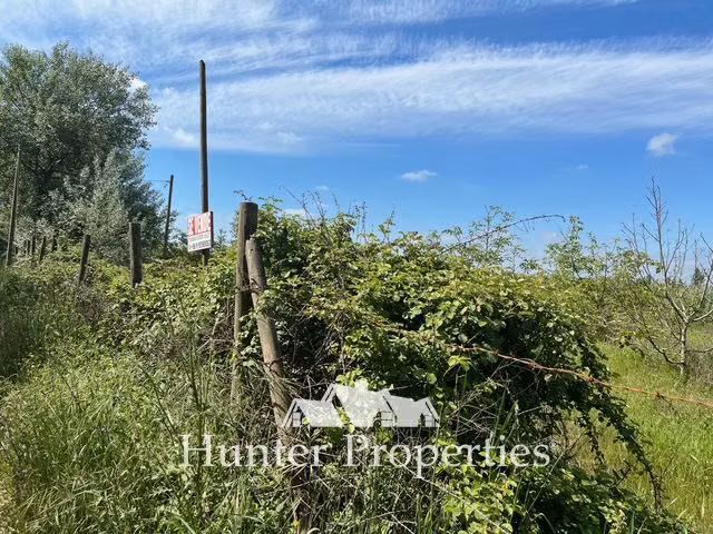 Sitio en venta en Linares