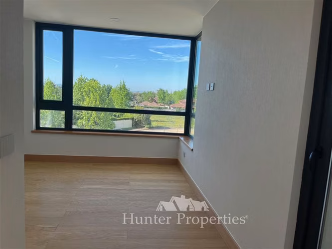 Lujoso Dpto.en venta de 4D y 4B,en las rastras, Talca