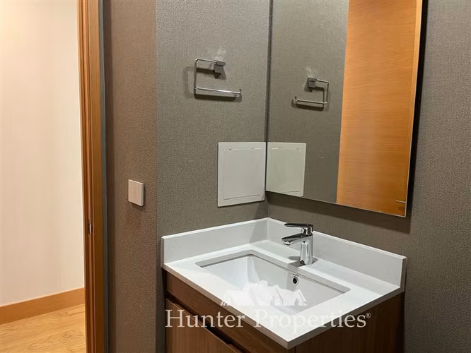 Lujoso Dpto.en venta de 4D y 4B,en las rastras, Talca