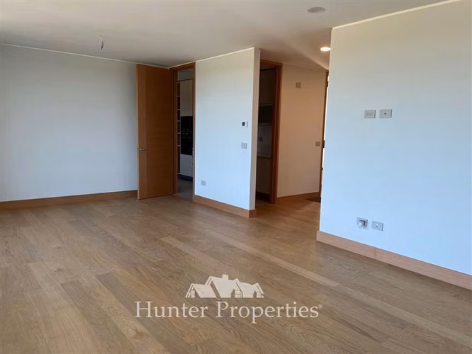 Lujoso Dpto.en venta de 4D y 4B,en las rastras, Talca