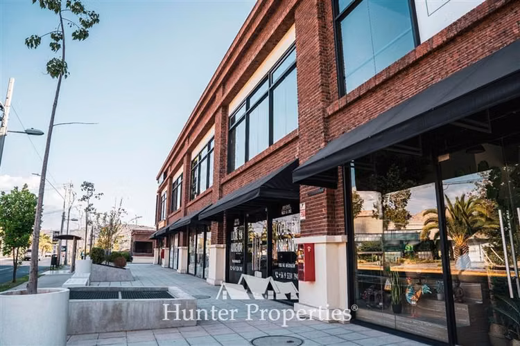 Local Comercial 35M2 Stripcenter Los Trapenses Lo Barnechea