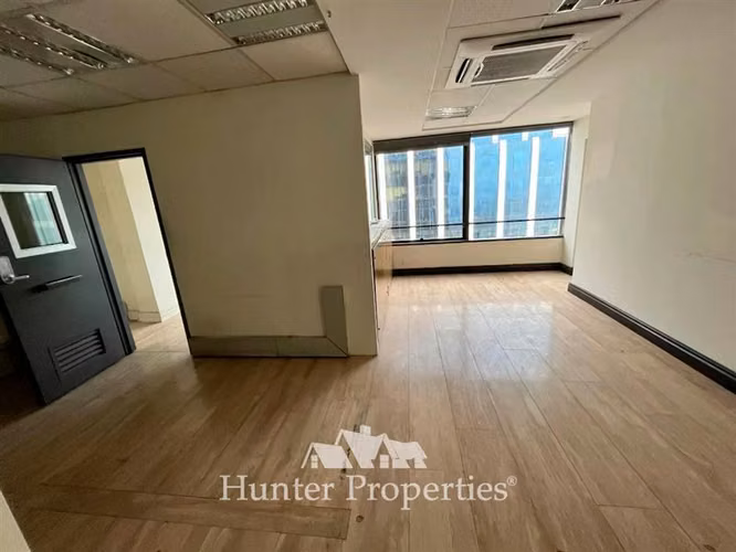 Oficina en arriendo en Las Condes Sanhattan