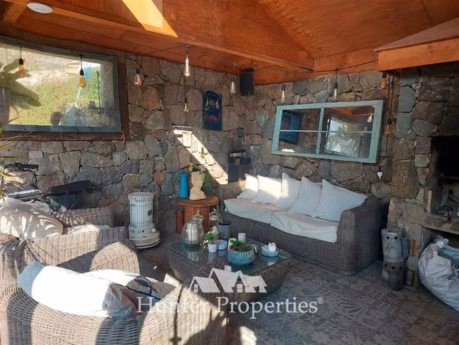 Venta casa 4D 5B, no inscrita, vista despejada, El Arrayán