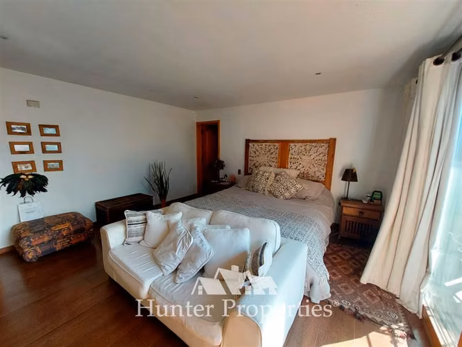 Venta casa 4D 5B, no inscrita, vista despejada, El Arrayán