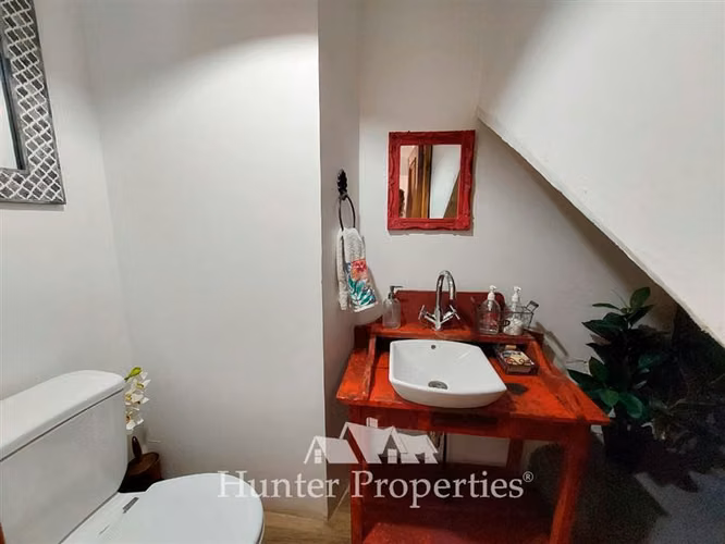 Venta casa 4D 5B, no inscrita, vista despejada, El Arrayán