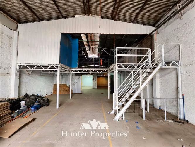Venta Galpo Industrial en San Joaquín