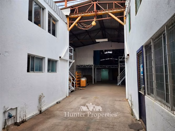 Venta Galpo Industrial en San Joaquín