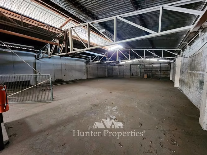 Venta Galpo Industrial en San Joaquín