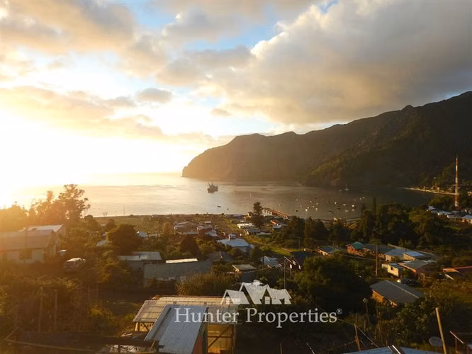 Casa en venta de 4 dorm. en Isla Juan Fernández