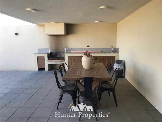Moderno casi nuevo Departamento en venta de 2D+2B. en Talca - Imagen 21