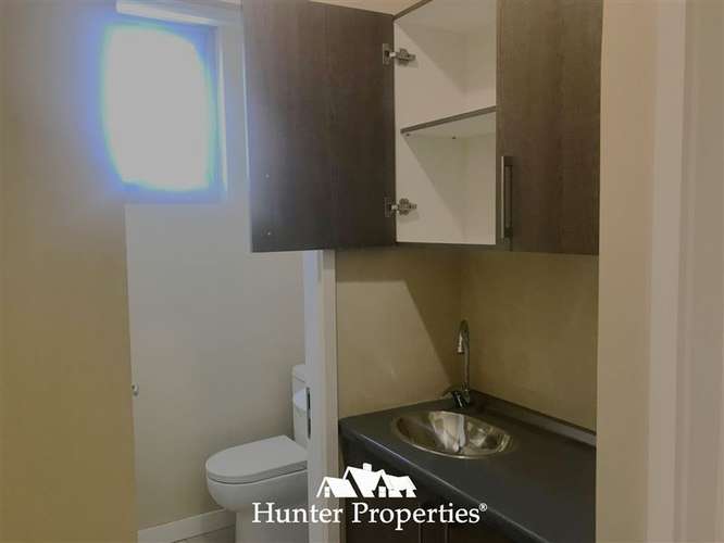 Nueva, moderna y amplia oficina en venta en el centro -Talca
