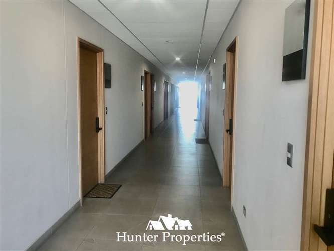 Nueva, moderna y amplia oficina en venta en el centro -Talca