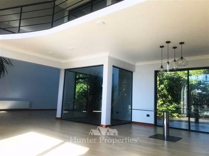 Casa en venta en oferta de 5D 5B de 579 M2 en Unihue Talca