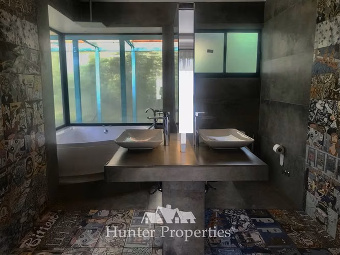 Casa en venta en oferta de 5D 5B de 579 M2 en Unihue Talca