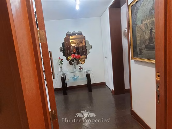 Departamento En Venta De 3 Dorm. En Viña Del Mar