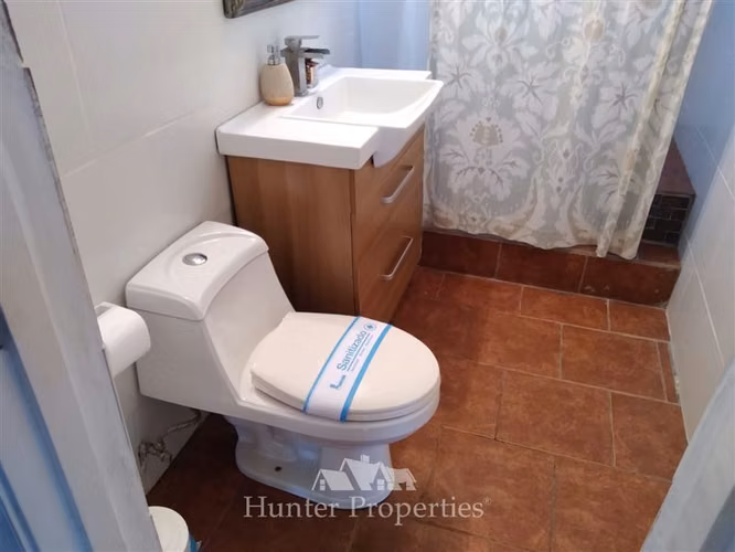En Venta De 3 Dorm. En Algarrobo
