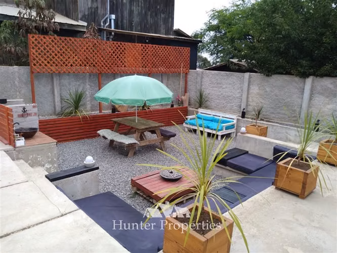 En Venta De 3 Dorm. En Algarrobo
