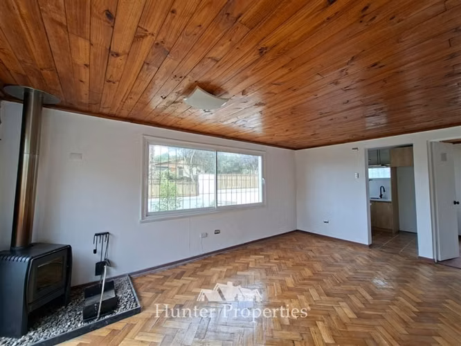 En Venta De 3 Dorm. En Algarrobo