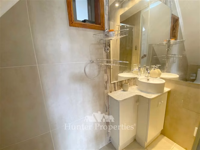 Casa venta de 4 dorm piscina en La Reina Príncipe de Gales - Imagen 41