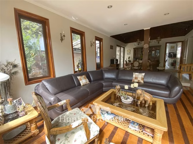 Casa venta de 4 dorm piscina en La Reina Príncipe de Gales - Imagen 11