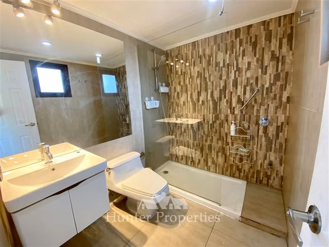 Casa venta de 4 dorm piscina en La Reina Príncipe de Gales - Imagen 44