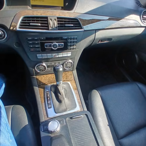 Mercedes benz c180 2013