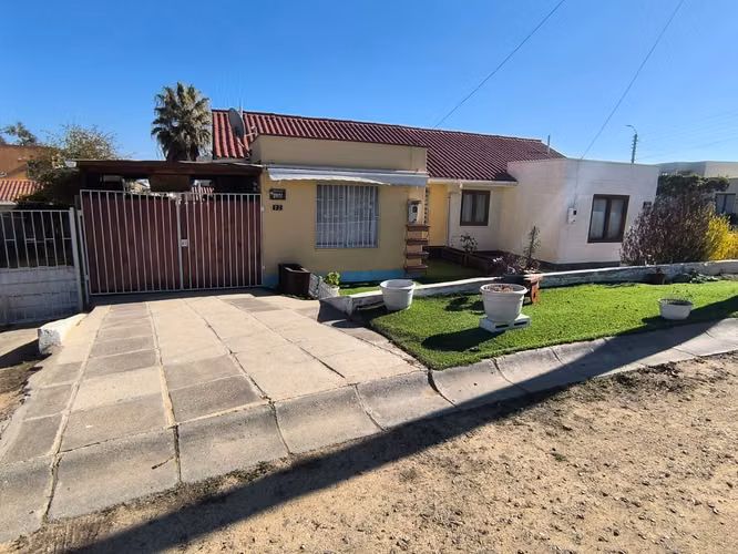 CASA EN CONDOMINIO EL QUISCO