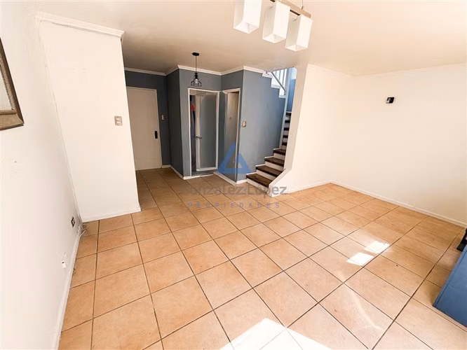 Casa 4D Comercial/Habitacional Serena Oriente