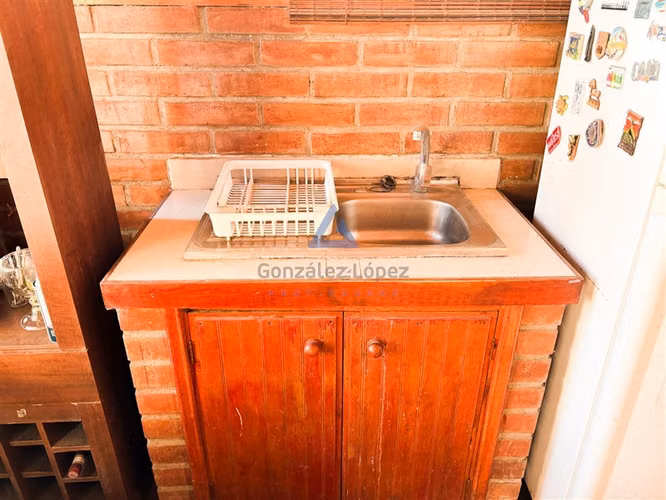 Hermosa Casa 4D con piscina a pasos de 4 Esquinas tasada