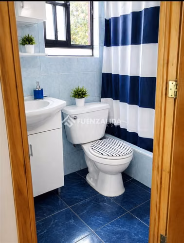 Casa en venta de 3 dorm. Metro Laguna Sur. Pudahuel