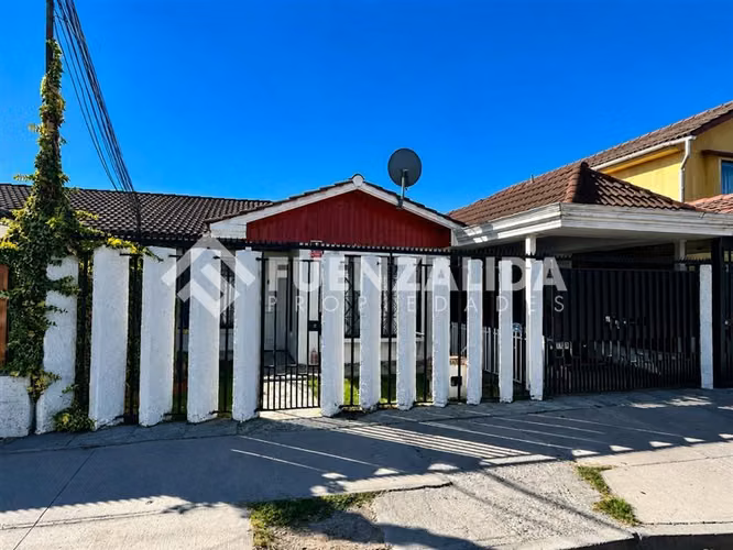 Casa en venta de 3 dorm. en Pudahuel