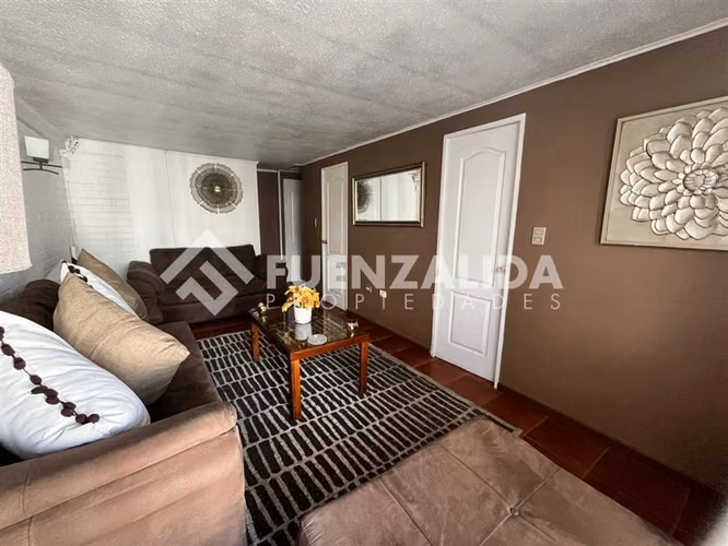Casa en venta de 3 dorm. en Pudahuel