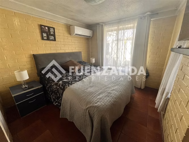 Casa en venta de 3 dorm. en Pudahuel