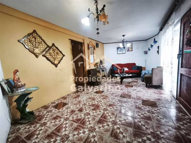 Casa en venta de 4 dorm. en Coquimbo