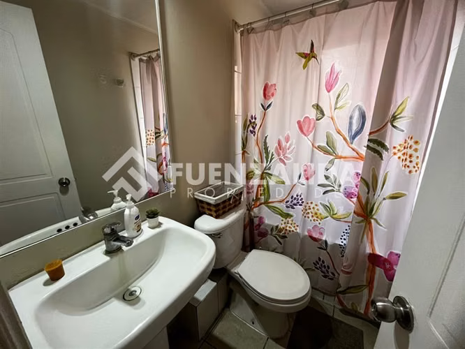 Casa en venta de 3 dorm. en Maipú
