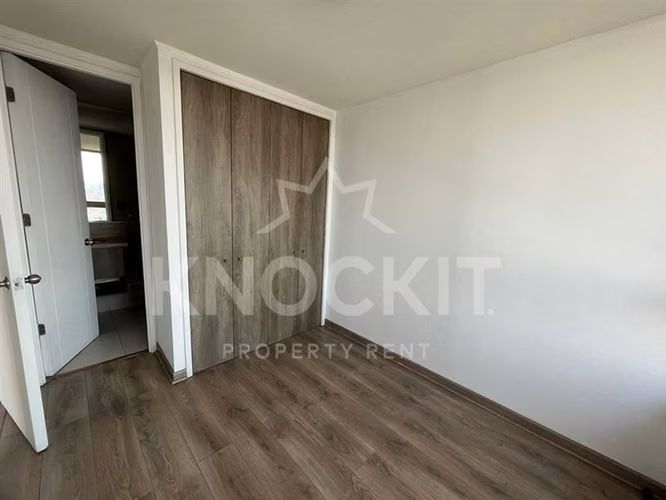 Arriendo Departamento con Balcón 2D2B Estacion Central