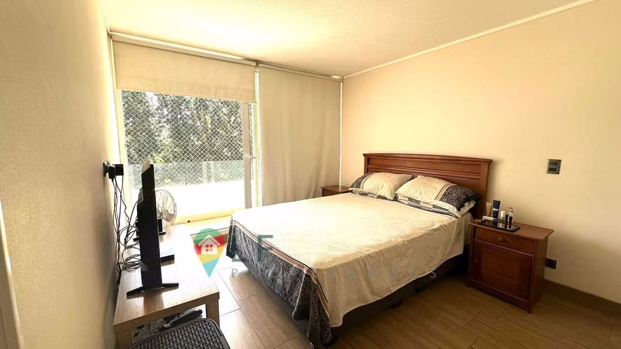 DPTO EN HUECHURABA, CONDOMINIO FULL (165645)