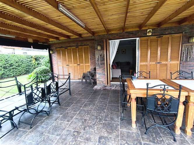 Con opcion de arriendo. 5 dorm. 5 Baños. Altos de Macul - Imagen 14