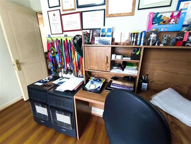 Con opcion de arriendo. 5 dorm. 5 Baños. Altos de Macul - Imagen 23