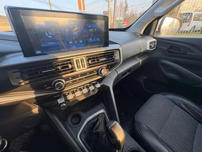 PEUGEOT LANDTREK 2023