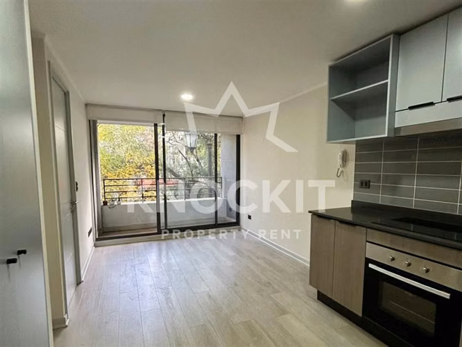 Arriendo Departamento de 1D1B en Av. España 702 Santiago - Imagen 4