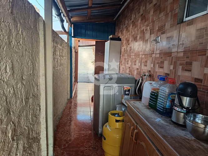 Casa con amplio terreno  sector Vital Apoquindo
