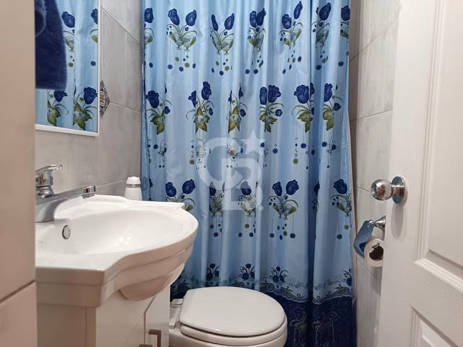 Casa con amplio terreno  sector Vital Apoquindo