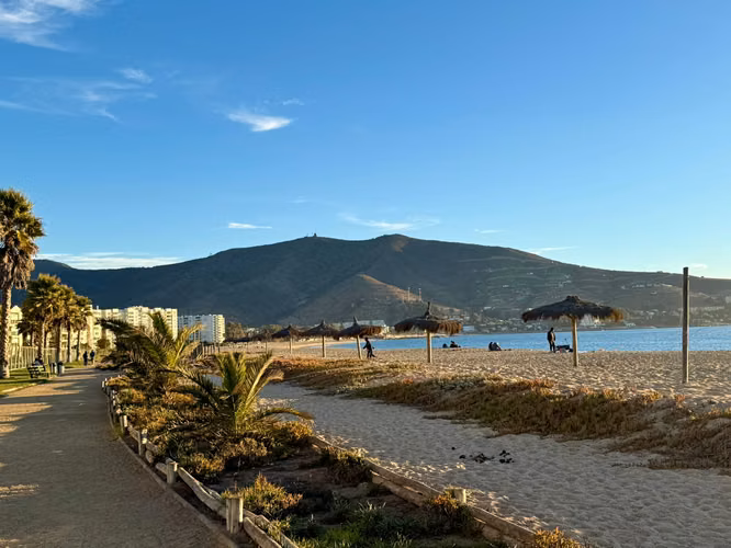 VENTA DEPARTAMENTO EN LOMAS DE PAPUDO 1  A PASOS DE LA PLAYA