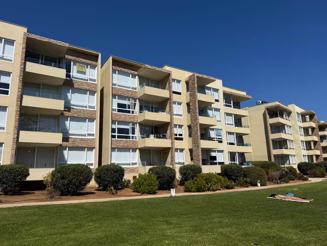 VENTA DEPARTAMENTO EN LOMAS DE PAPUDO 1  A PASOS DE LA PLAYA